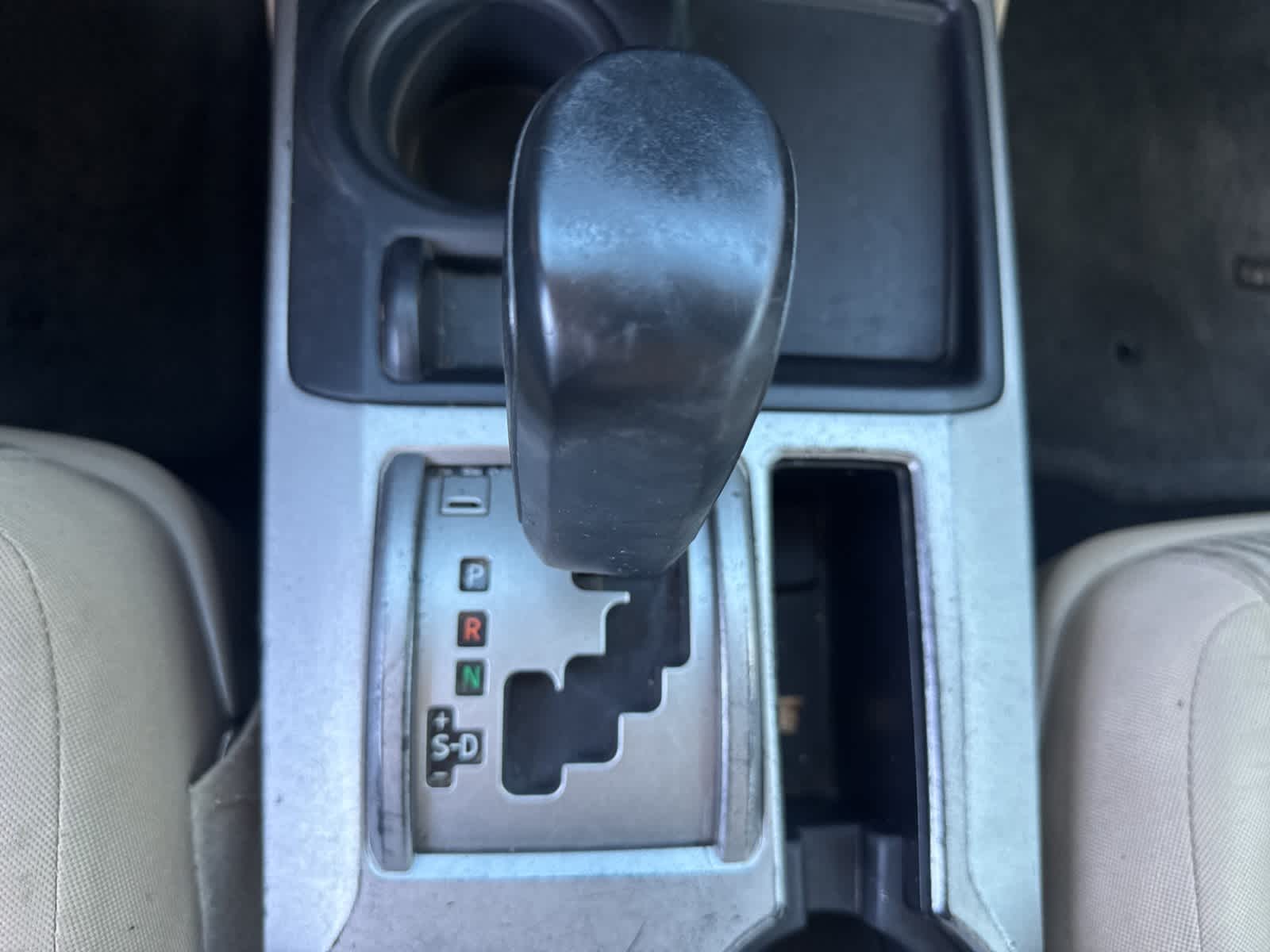 Thumbnail: 2012 Toyota 4Runner - 27