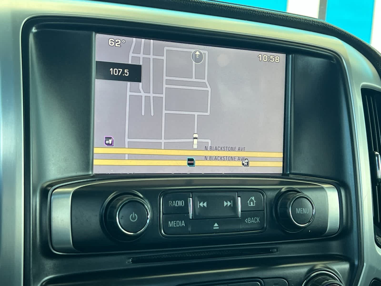 Thumbnail: 2015 GMC Sierra 2500 - 18