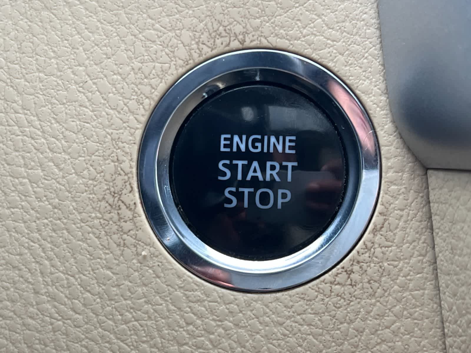 Thumbnail: 2015 Toyota Highlander - 24