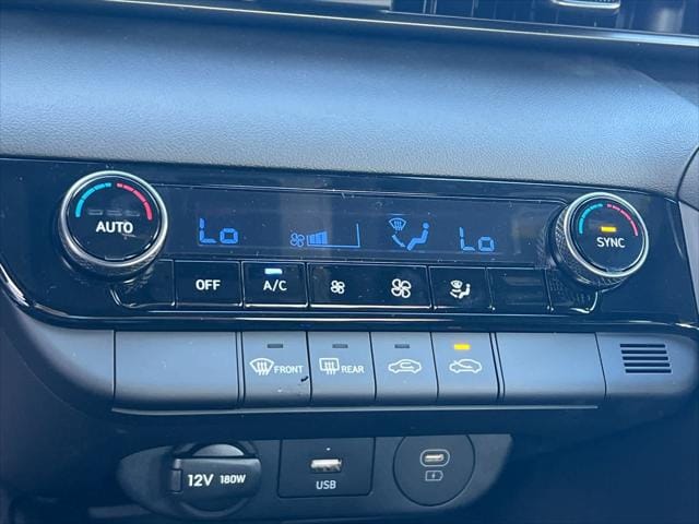 2025 Hyundai Elantra Sport 20