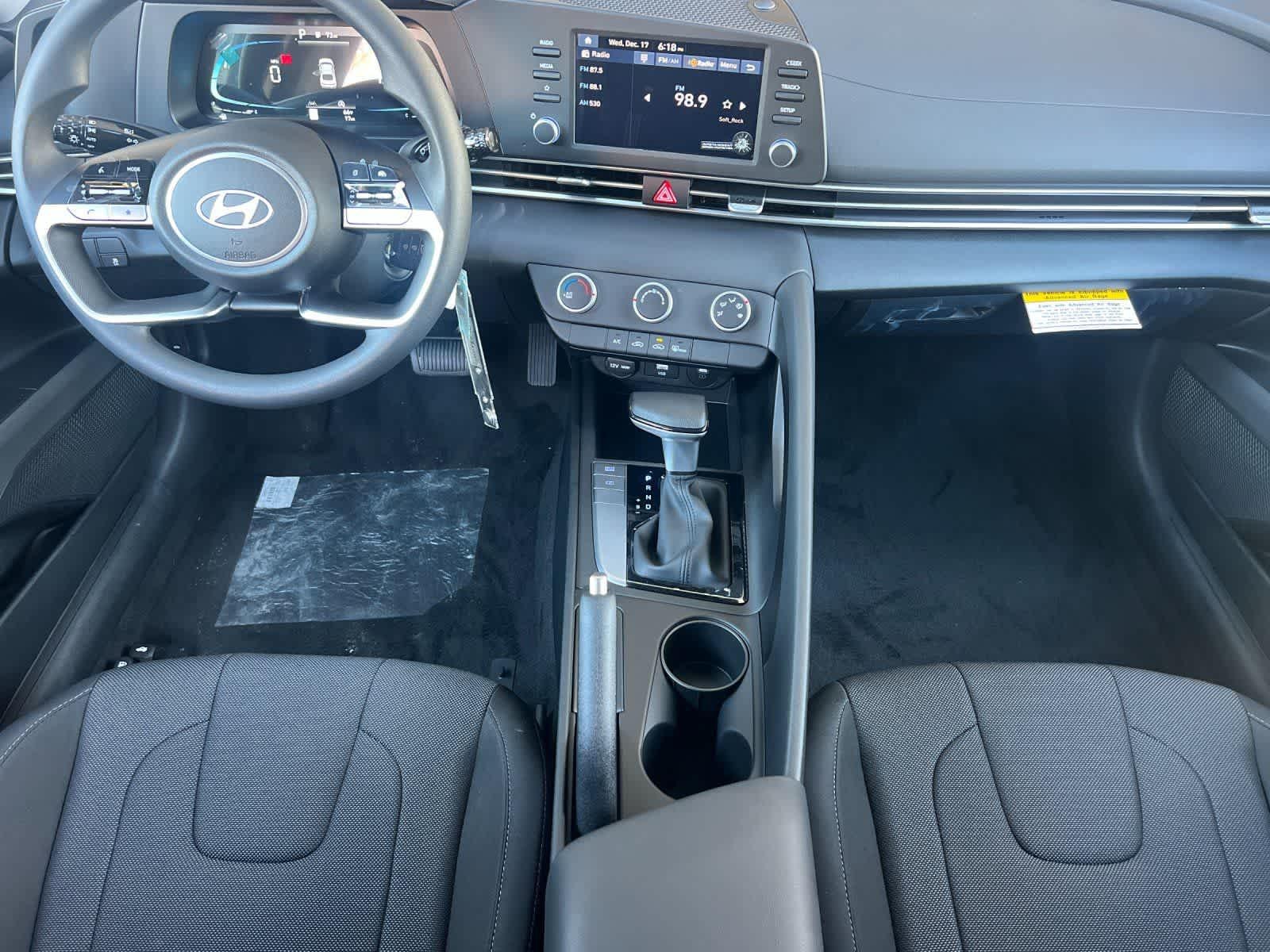 Thumbnail: 2026 Hyundai Elantra - 4