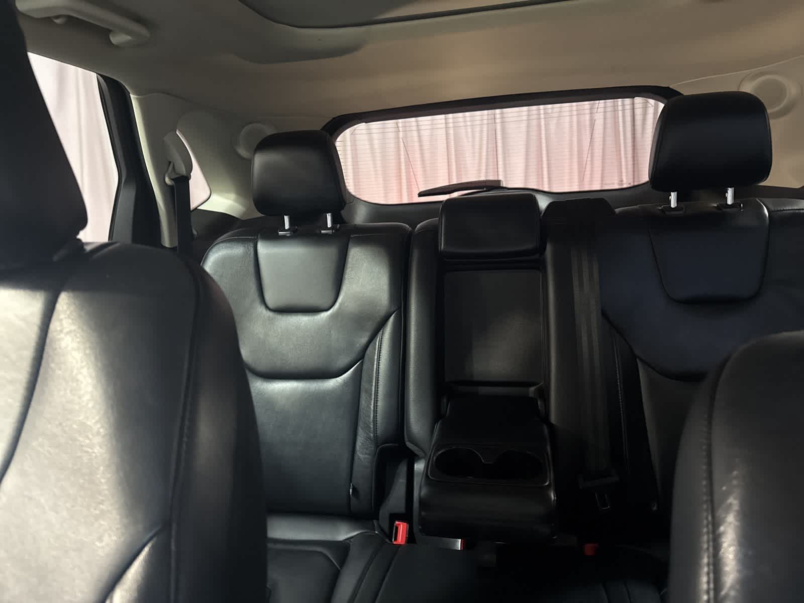 Thumbnail: 2020 Ford Edge - 27