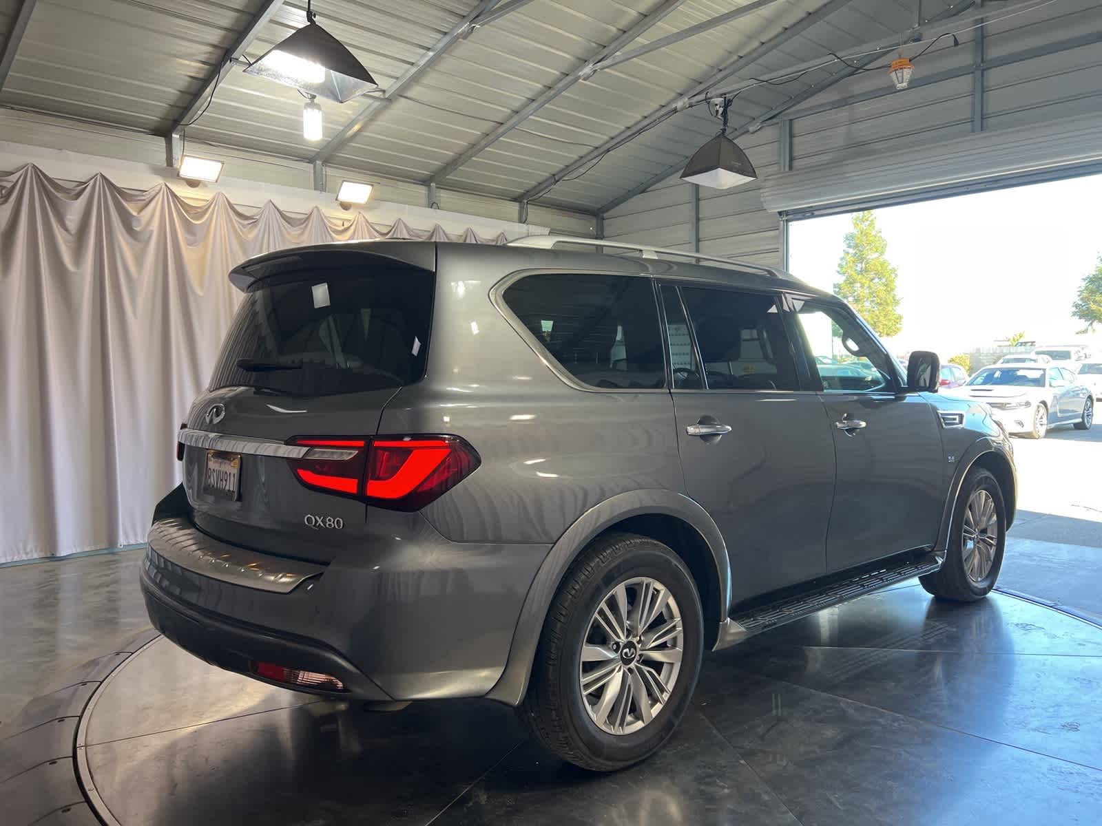 Thumbnail: 2018 INFINITI QX80 - 7