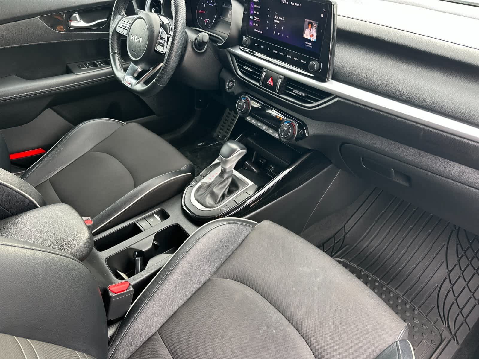 Thumbnail: 2023 Kia Forte - 15