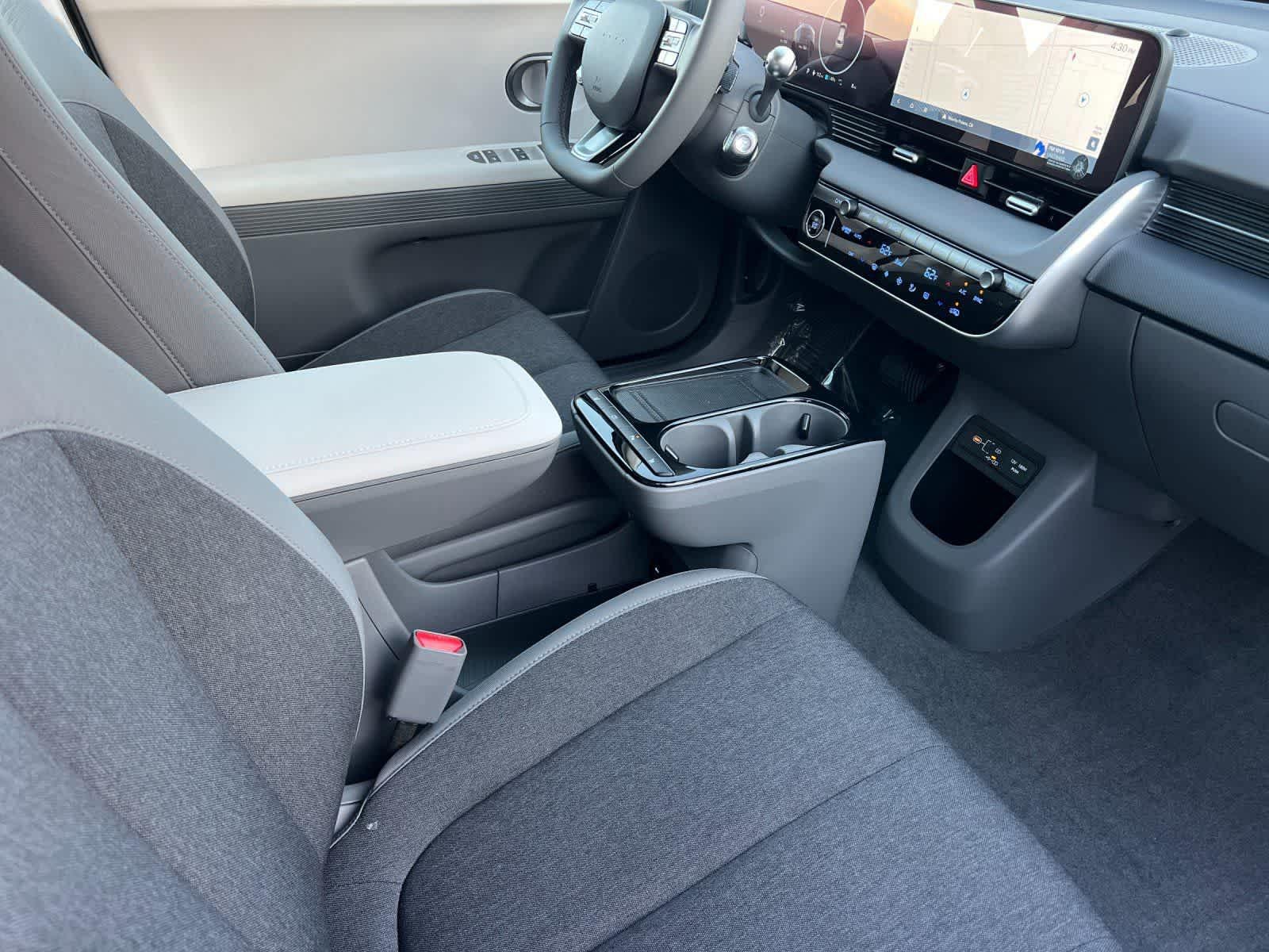 Thumbnail: 2026 Hyundai Ioniq 5 - 16