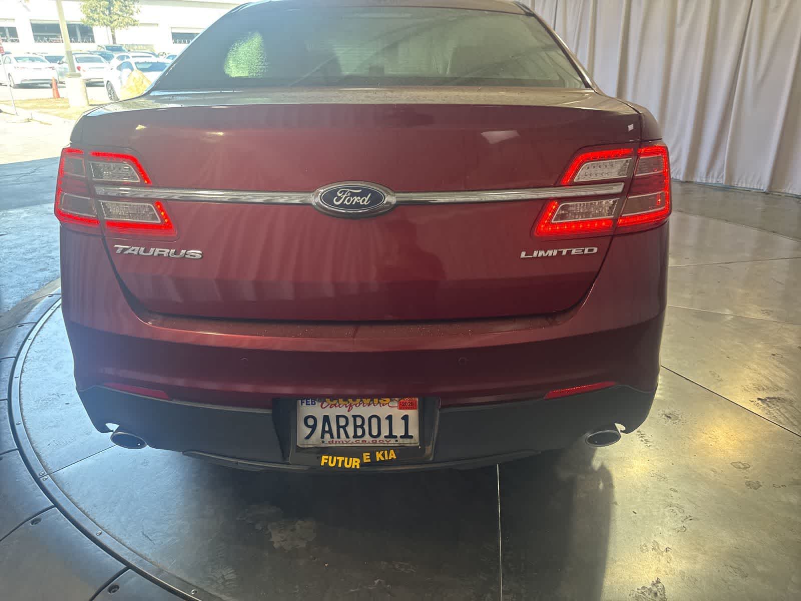 Thumbnail: 2018 Ford Taurus - 6