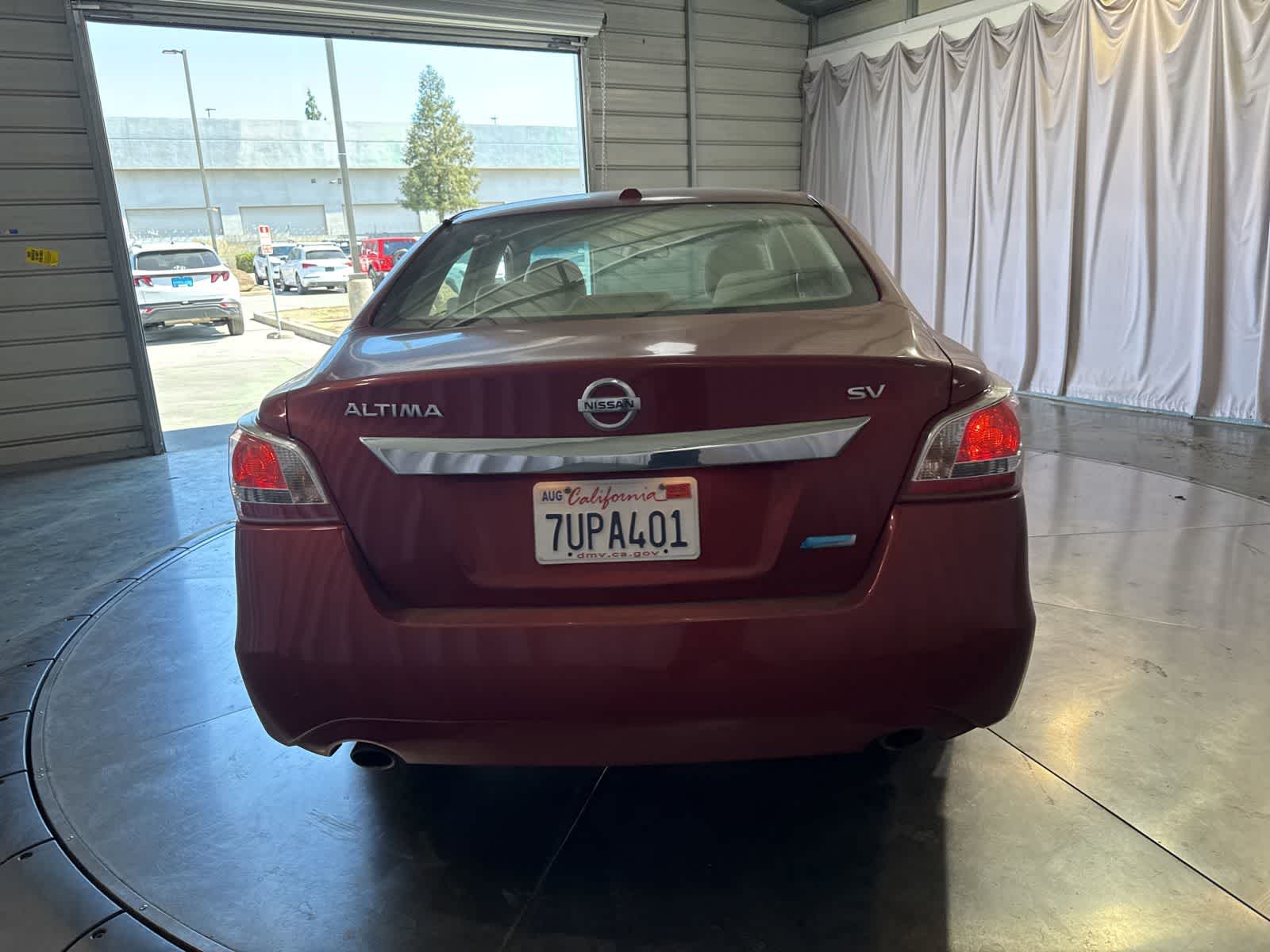 Thumbnail: 2013 Nissan Altima - 6