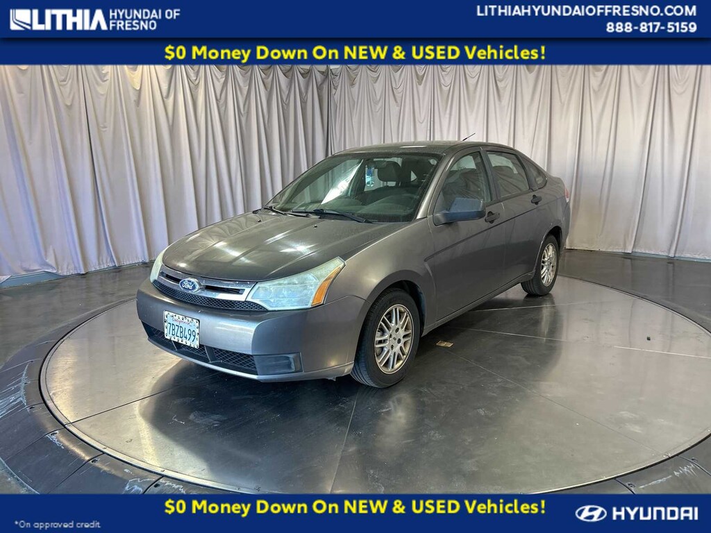 Used 2011 Ford Focus SE Sedan