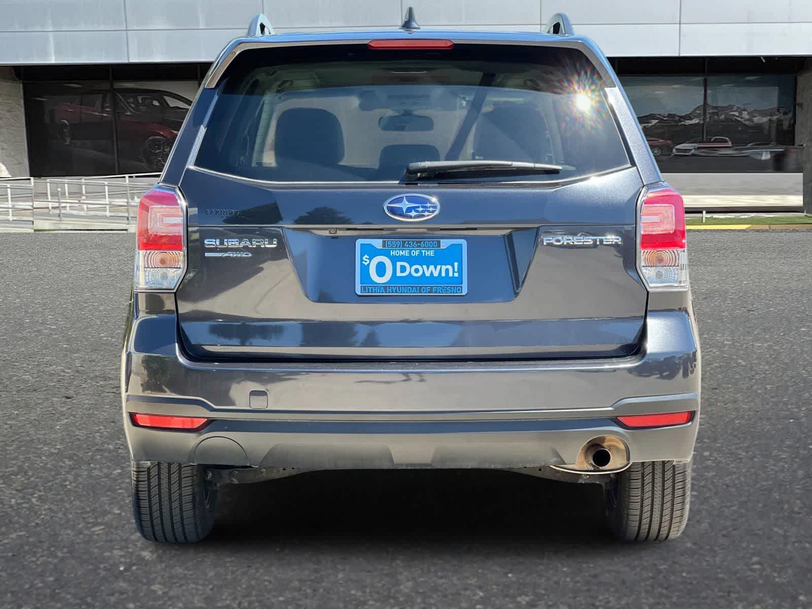 2018 Subaru Forester 2.5i Premium photo 3