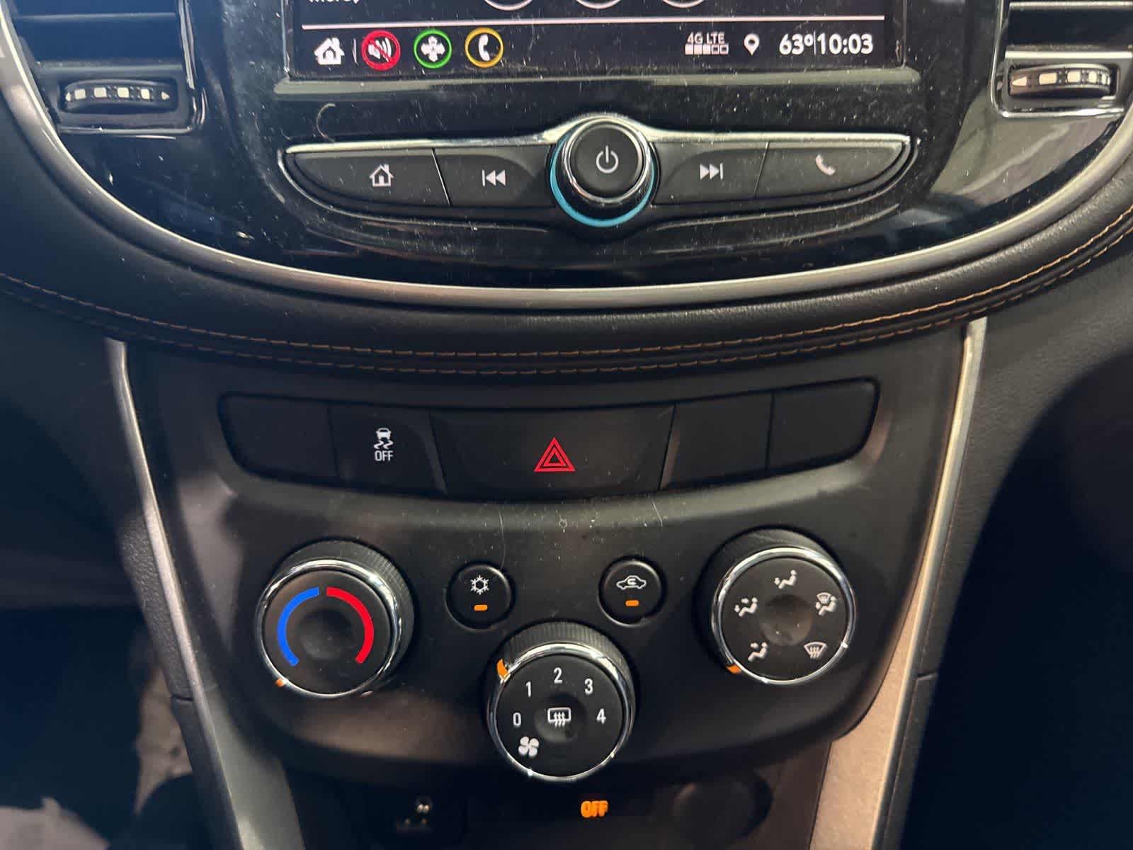 Thumbnail: 2021 Chevrolet Trax - 26