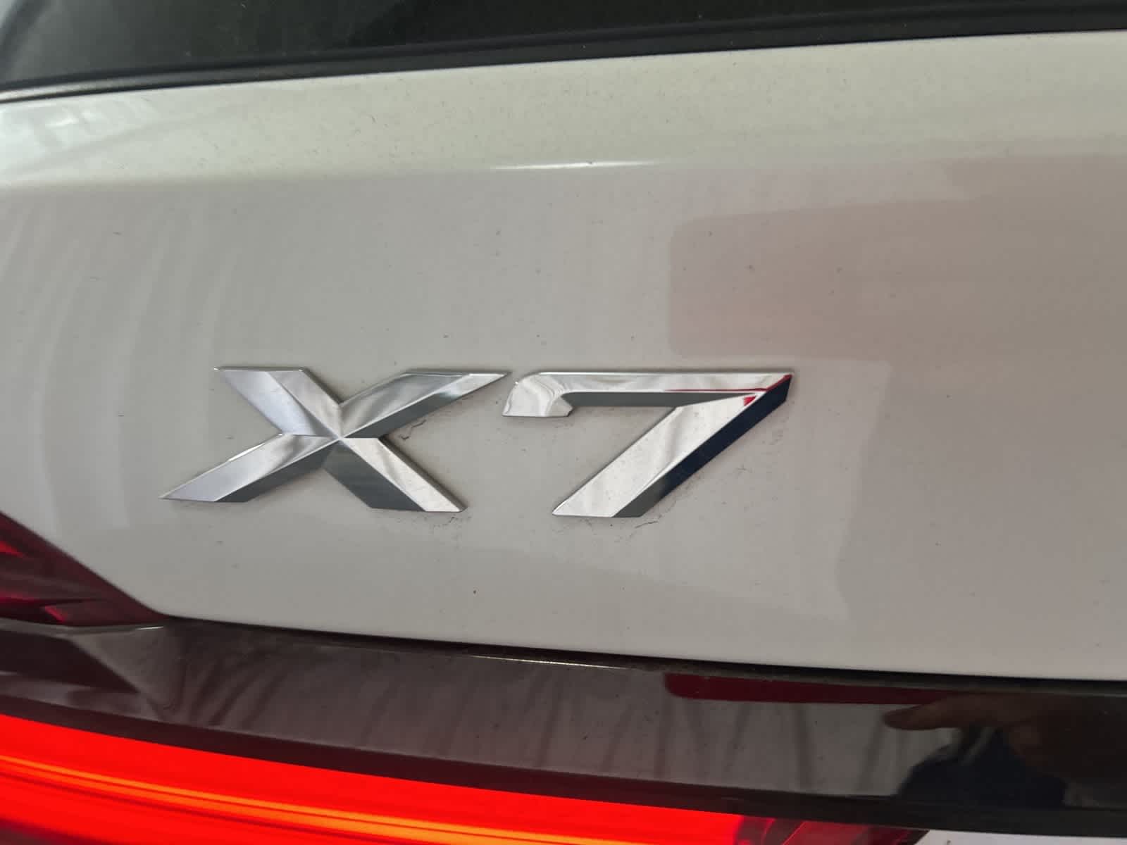 Thumbnail: 2022 BMW X7 - 12