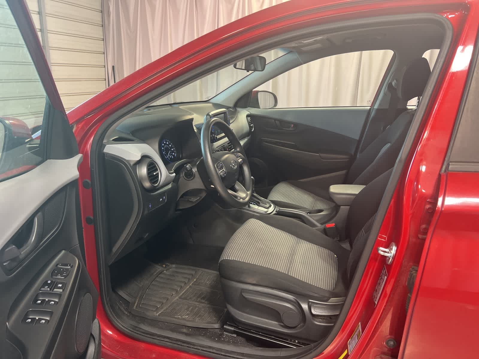 Thumbnail: 2019 Hyundai Kona - 19