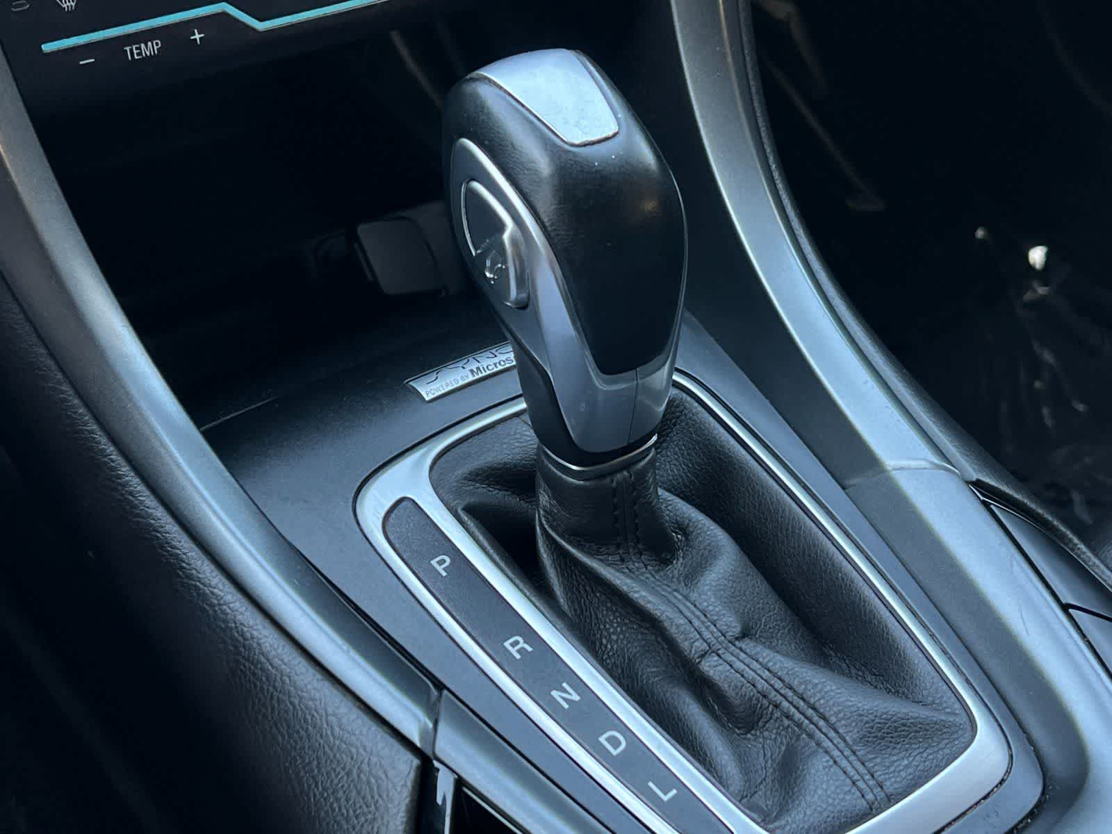 Thumbnail: 2013 Ford Fusion - 22