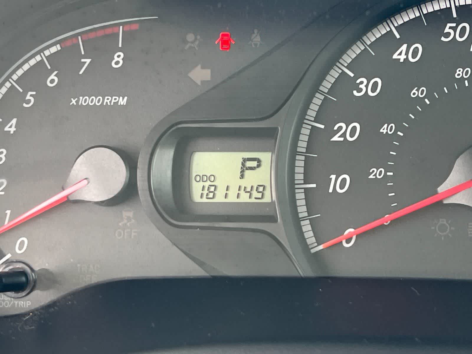 Thumbnail: 2012 Toyota Sienna - 25