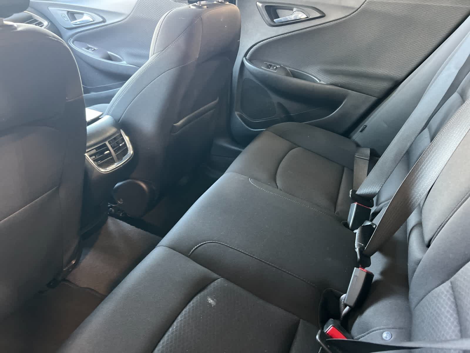 Thumbnail: 2023 Chevrolet Malibu - 4