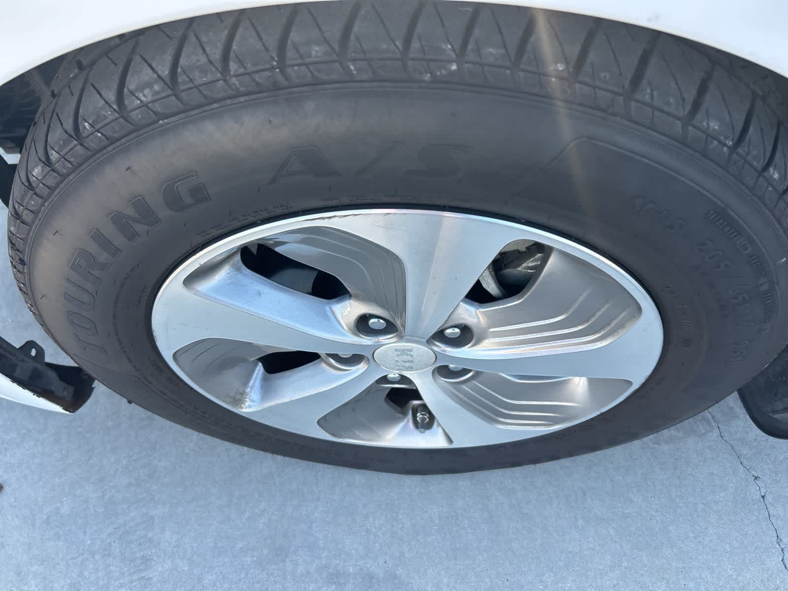 Thumbnail: 2015 Kia Optima - 17