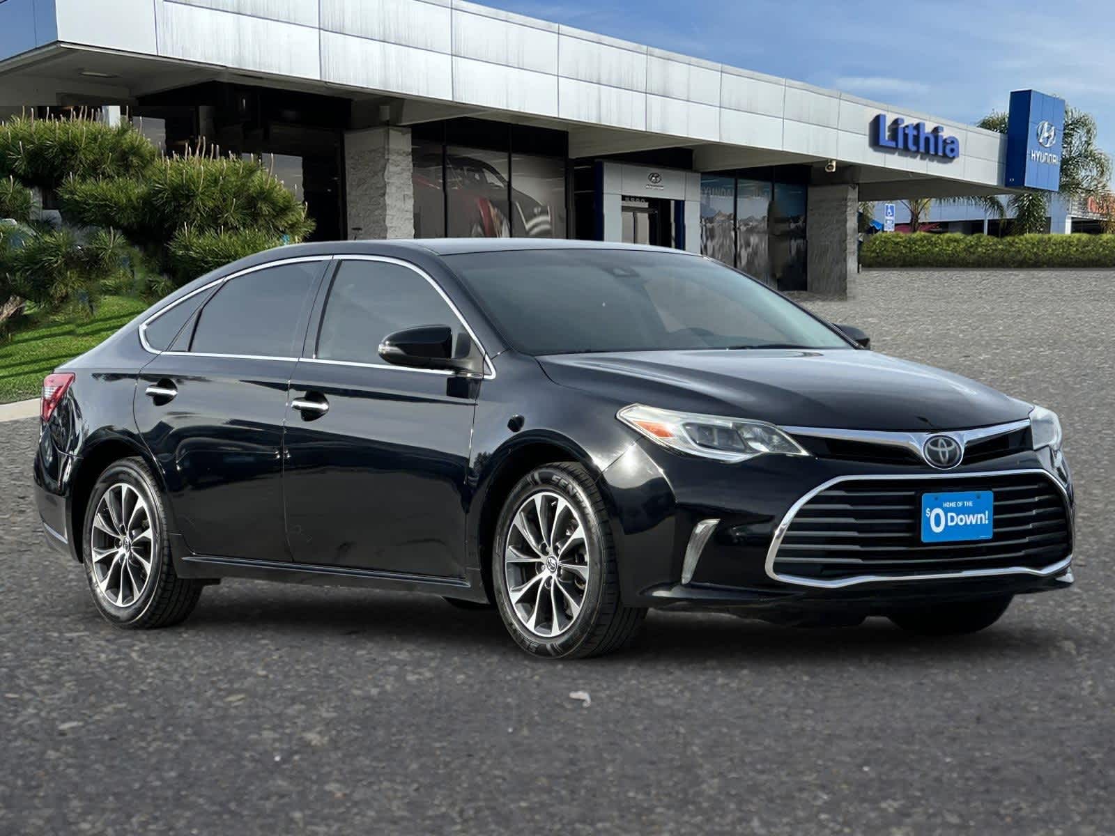 Thumbnail: 2018 Toyota Avalon - 9
