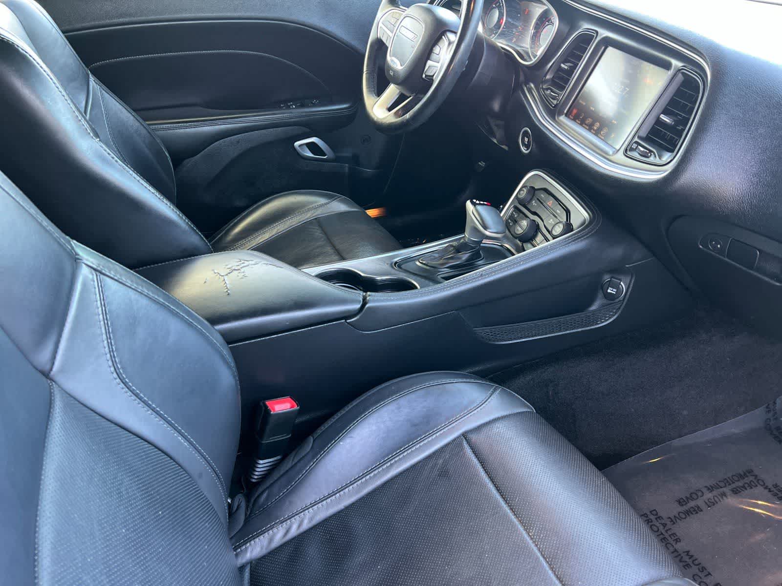 Thumbnail: 2016 Dodge Challenger - 16