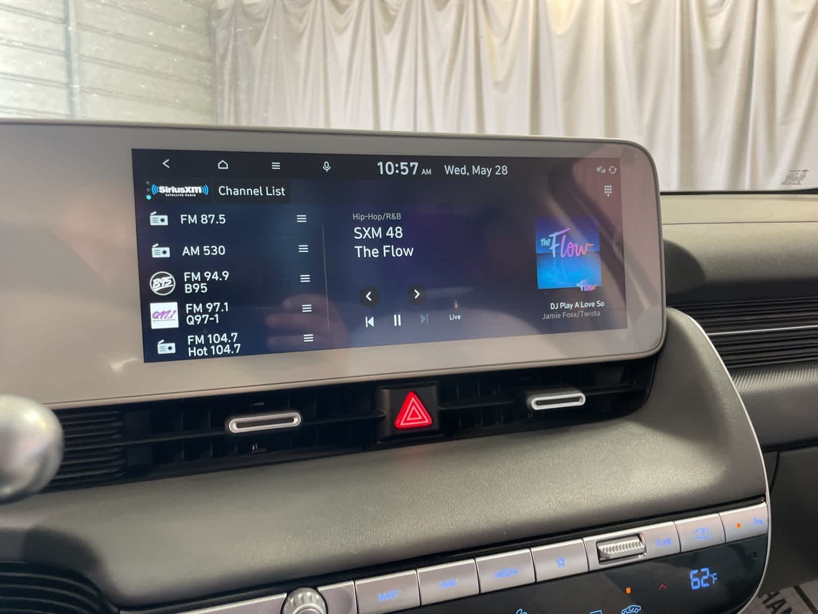 Thumbnail: 2023 Hyundai Ioniq 5 - 20