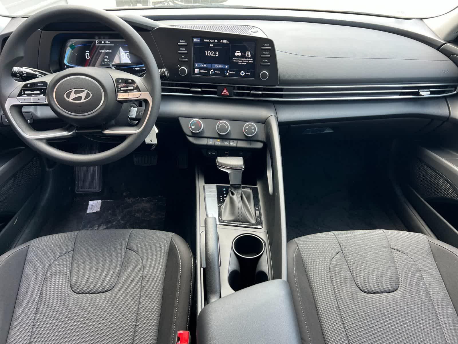 Thumbnail: 2025 Hyundai Elantra - 3