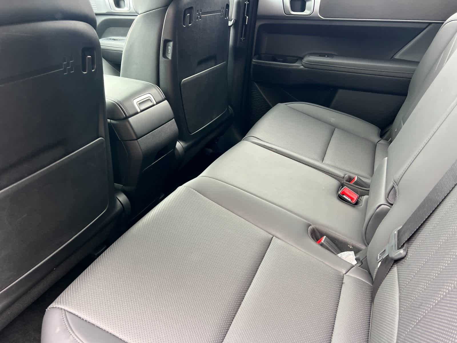 Thumbnail: 2025 Hyundai Santa Fe - 4