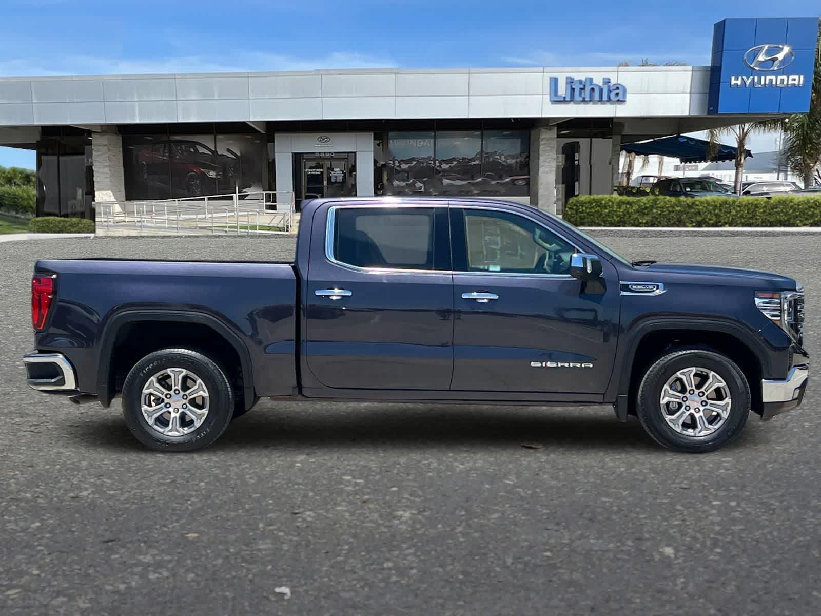 Thumbnail: 2025 GMC Sierra 1500 - 9