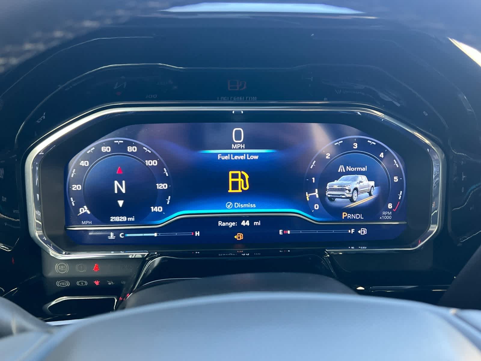 Thumbnail: 2025 Chevrolet Silverado 1500 - 24