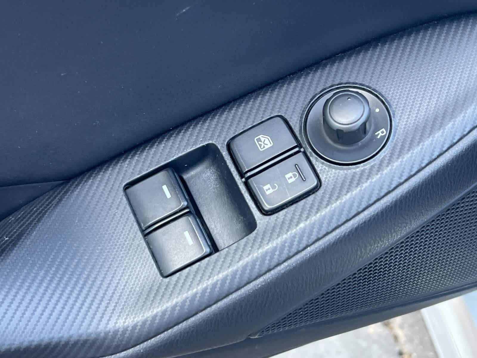 Thumbnail: 2016 Mazda MX-5 Miata - 13