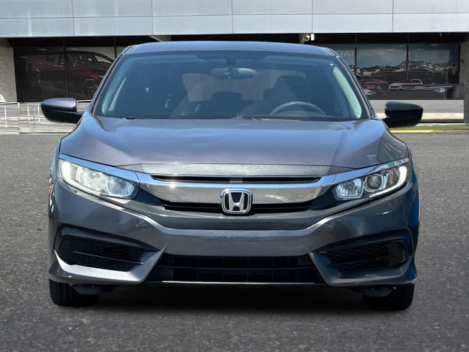 Thumbnail: 2018 Honda Civic - 10