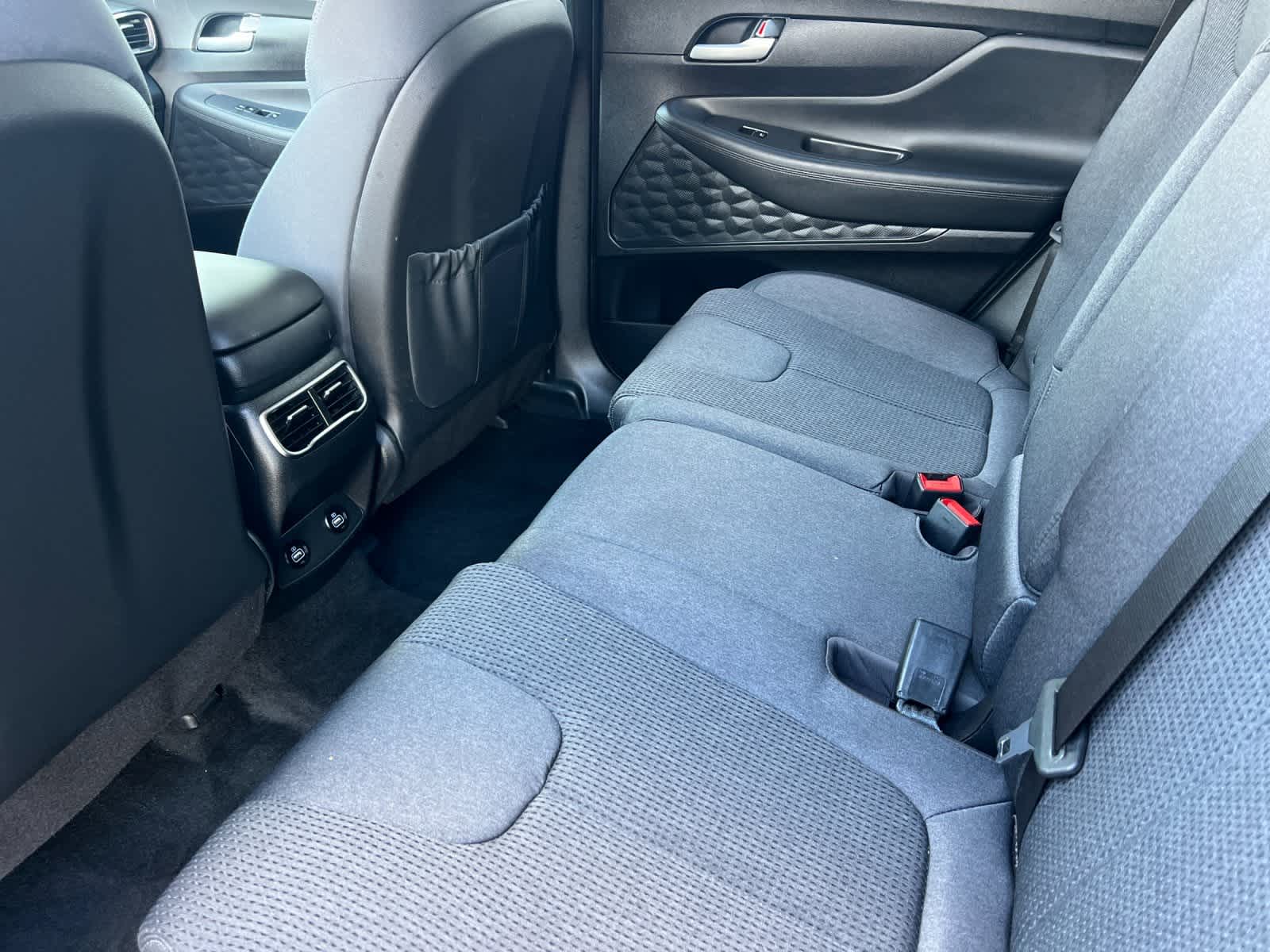 Thumbnail: 2022 Hyundai Santa Fe - 5