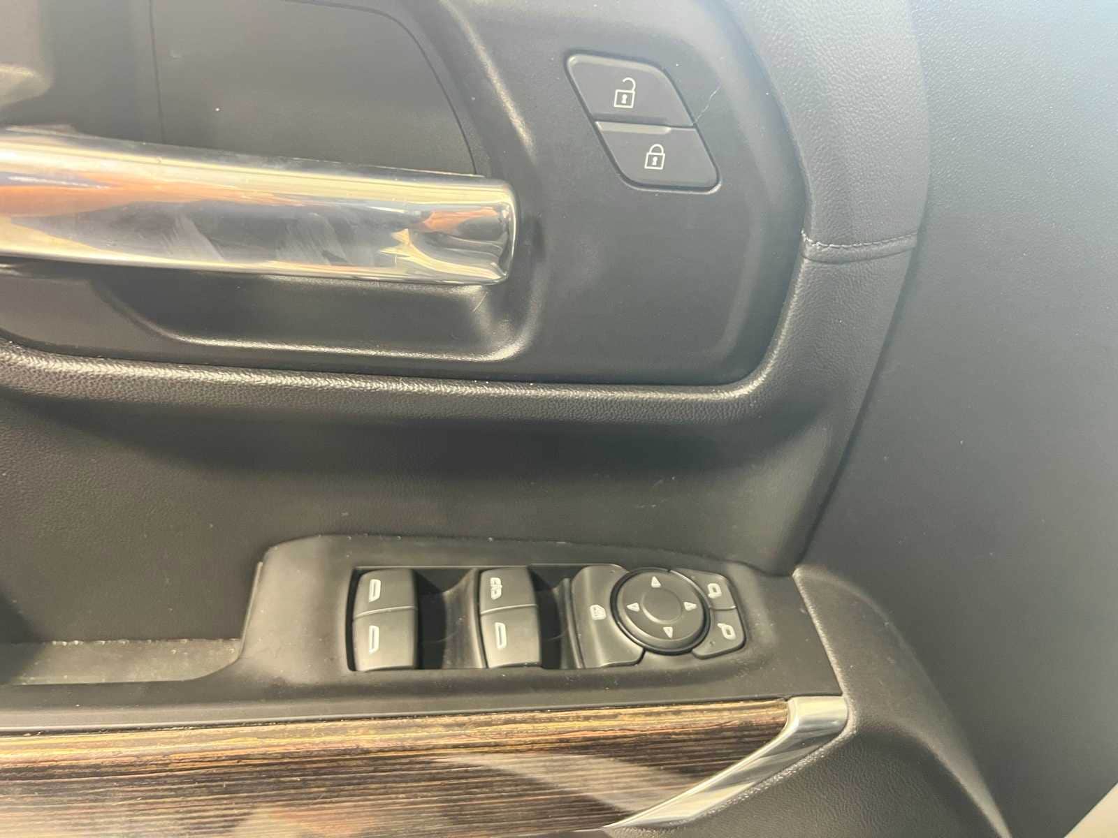 Thumbnail: 2022 GMC Sierra 1500 - 27