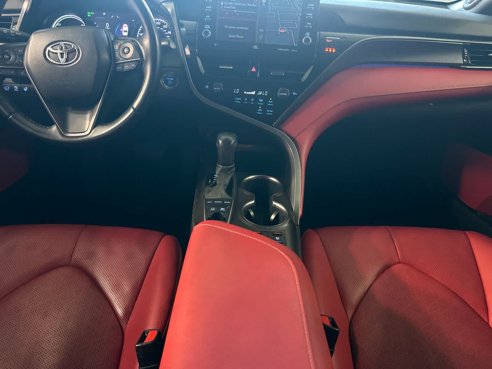 Thumbnail: 2021 Toyota Camry - 4
