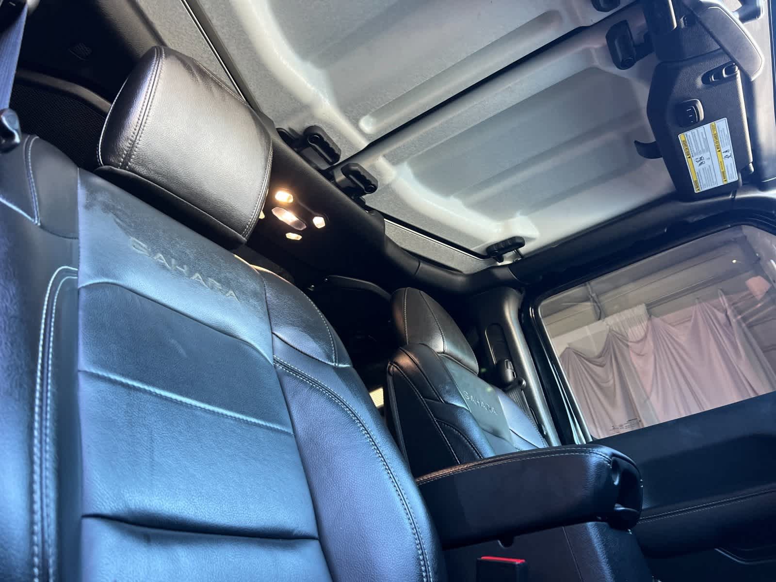 Thumbnail: 2022 Jeep Wrangler - 17