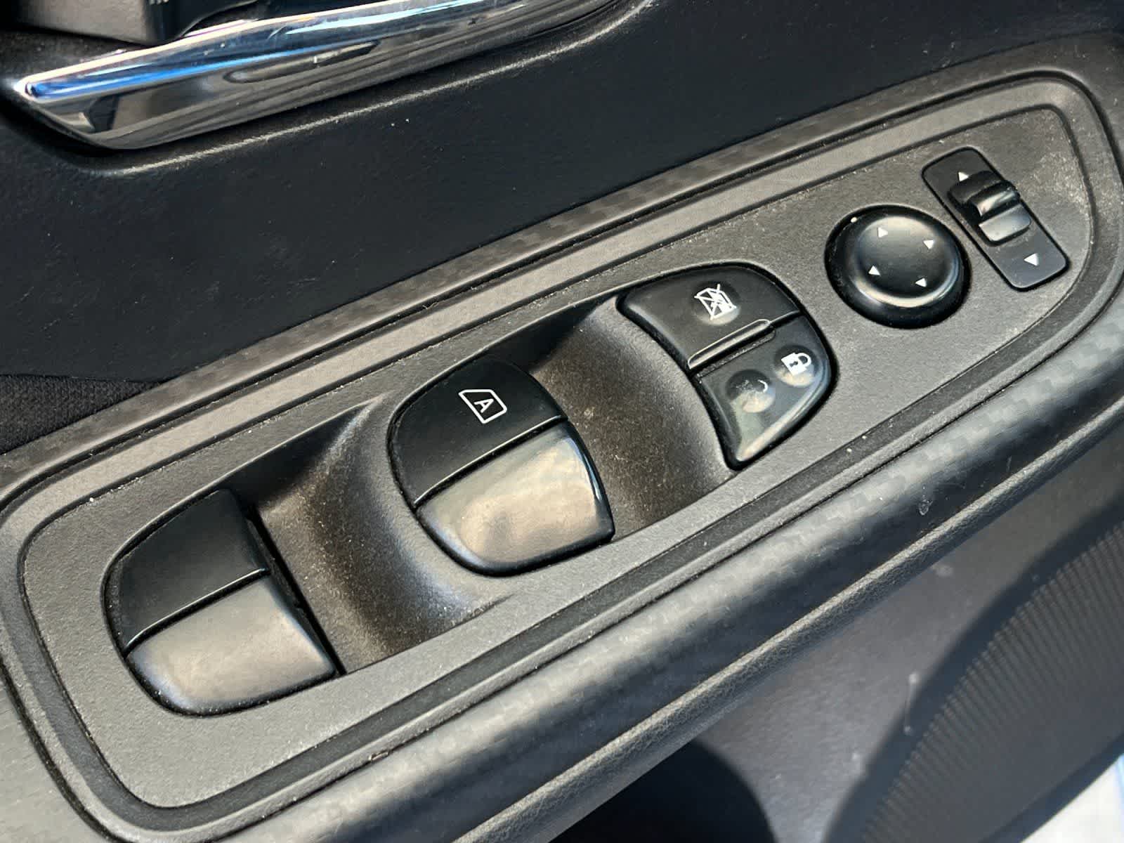 Thumbnail: 2021 Nissan Versa - 14