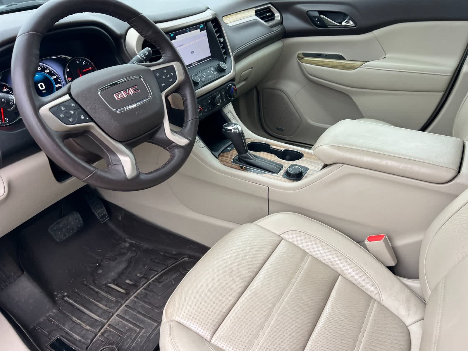 Thumbnail: 2017 GMC Acadia - 11