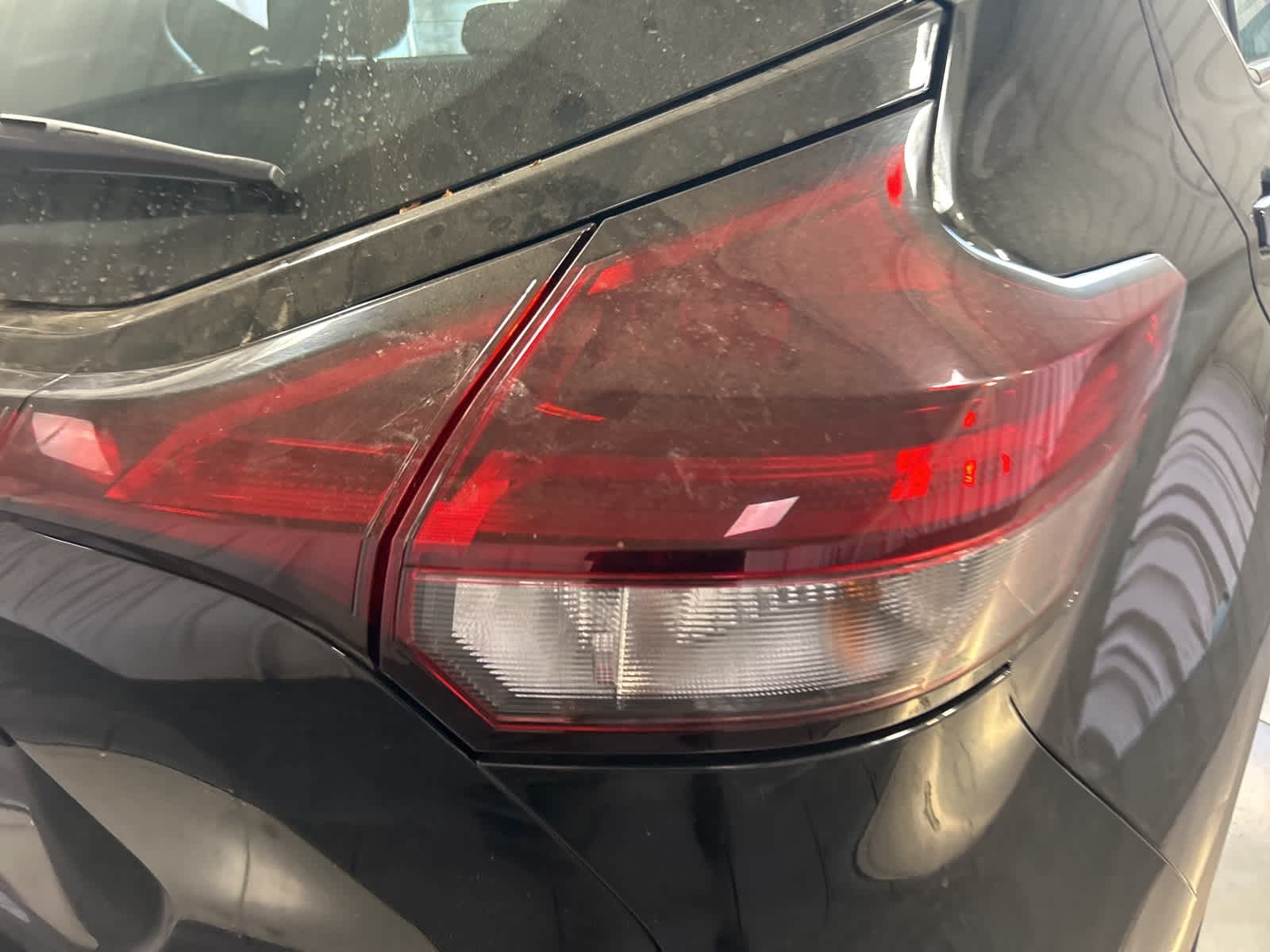 Thumbnail: 2023 Nissan Kicks - 9