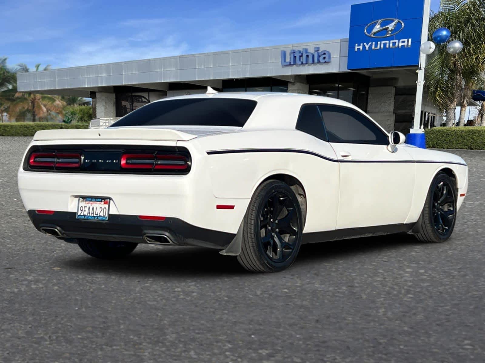 Thumbnail: 2018 Dodge Challenger - 3