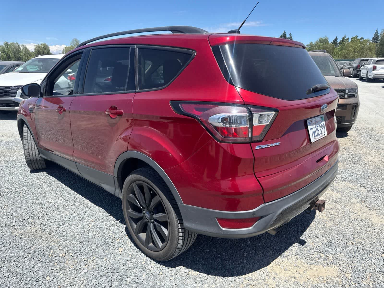 Thumbnail: 2017 Ford Escape - 6