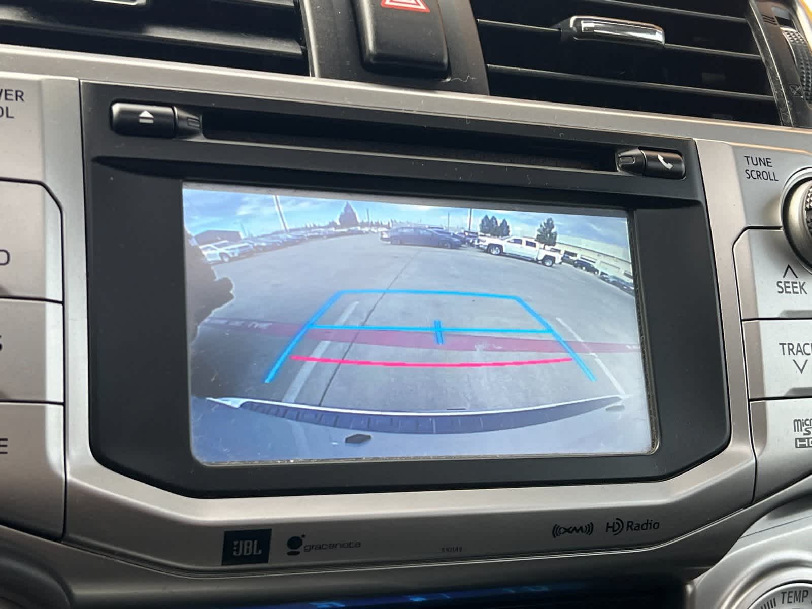 Thumbnail: 2016 Toyota 4Runner - 21