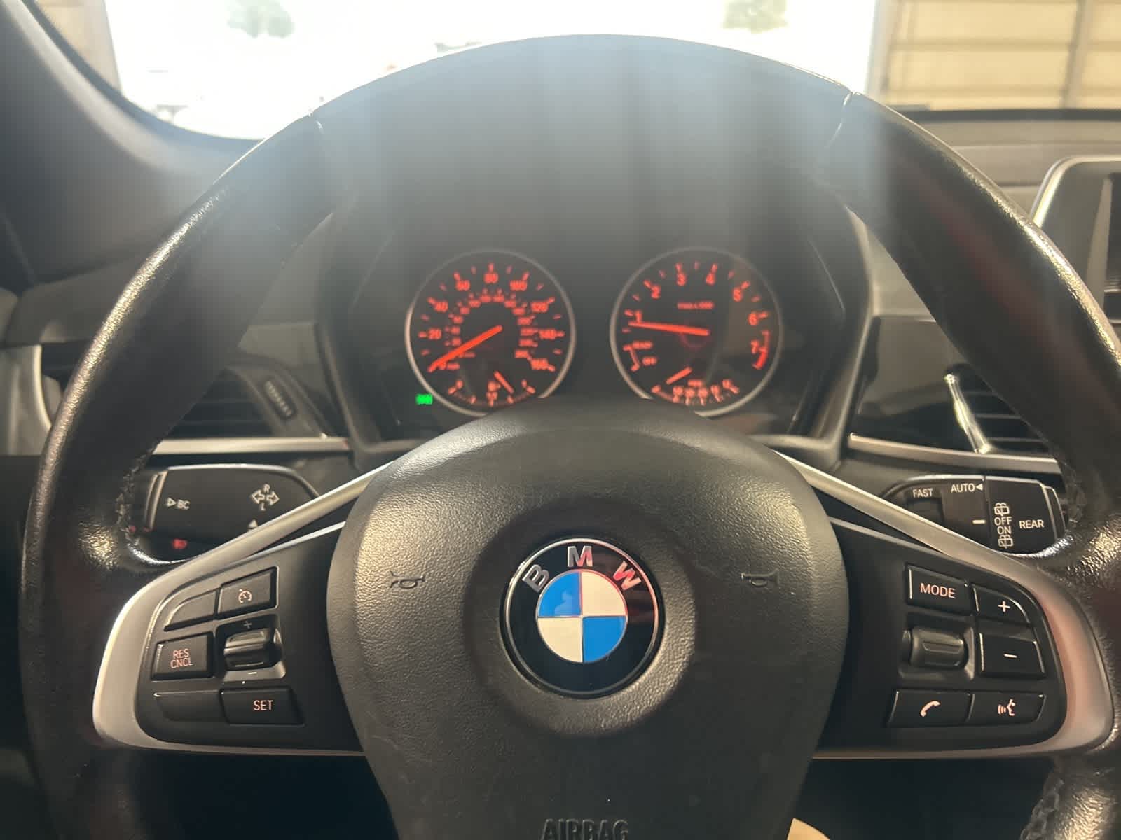 Thumbnail: 2017 BMW X1 - 30