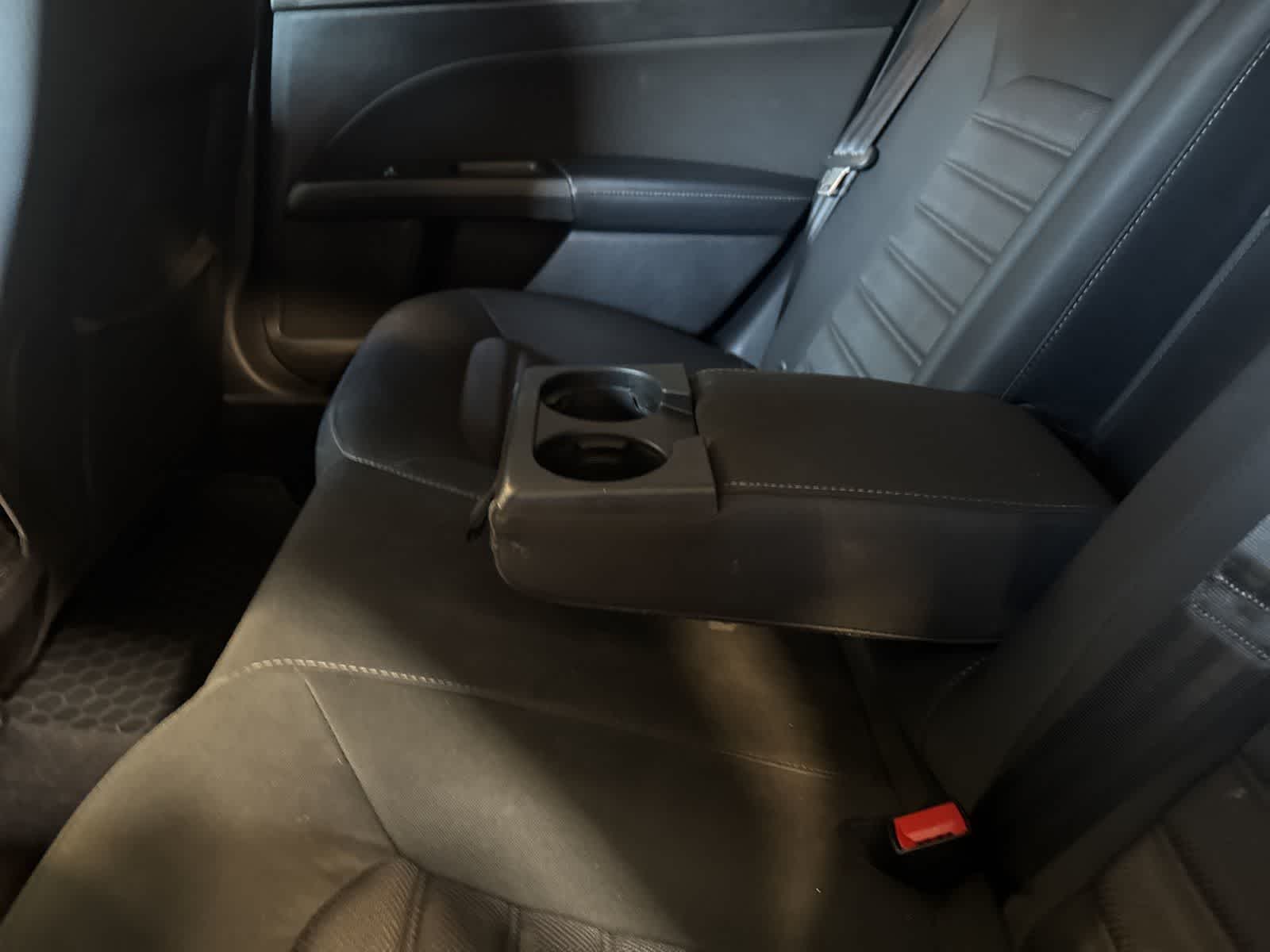 Thumbnail: 2017 Ford Fusion - 16