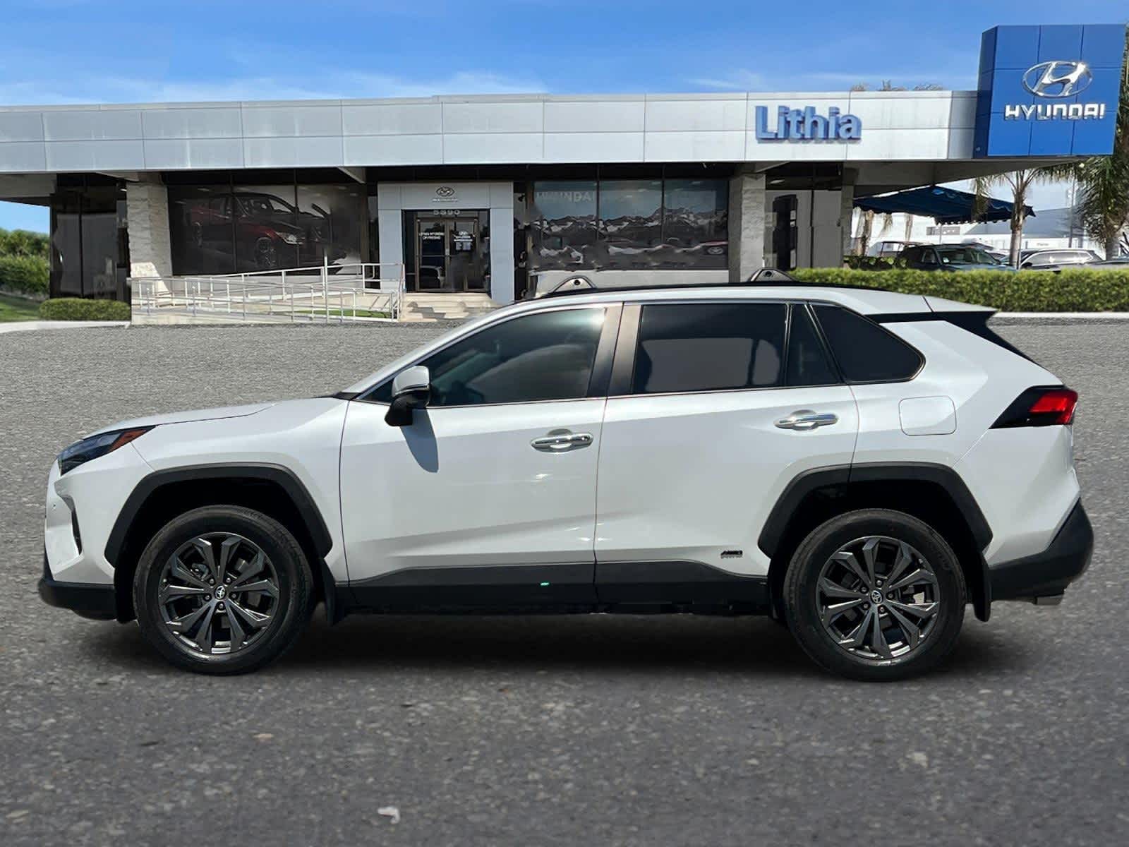 Thumbnail: 2023 Toyota RAV4 - 5