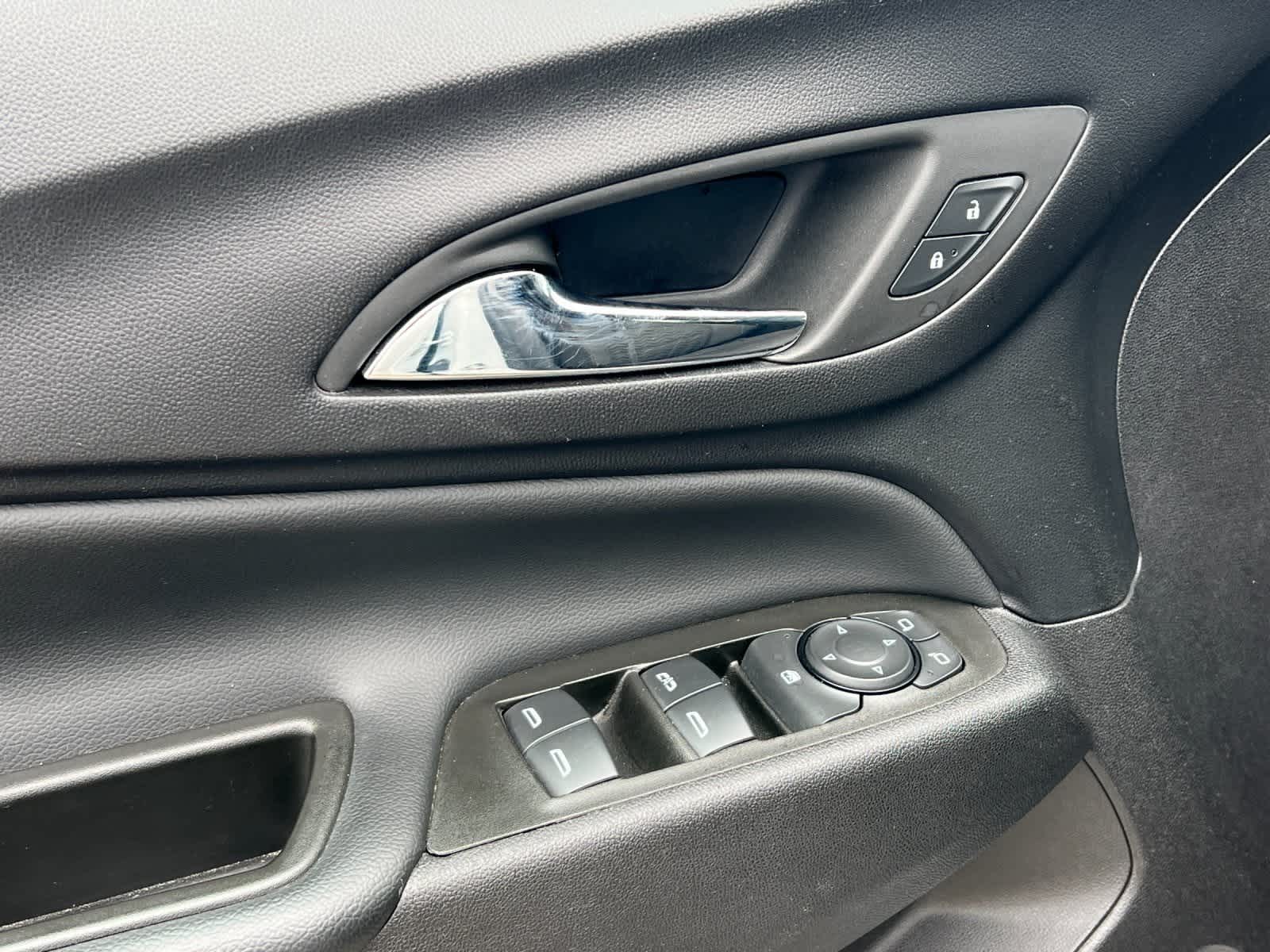 Thumbnail: 2024 Chevrolet Equinox - 12