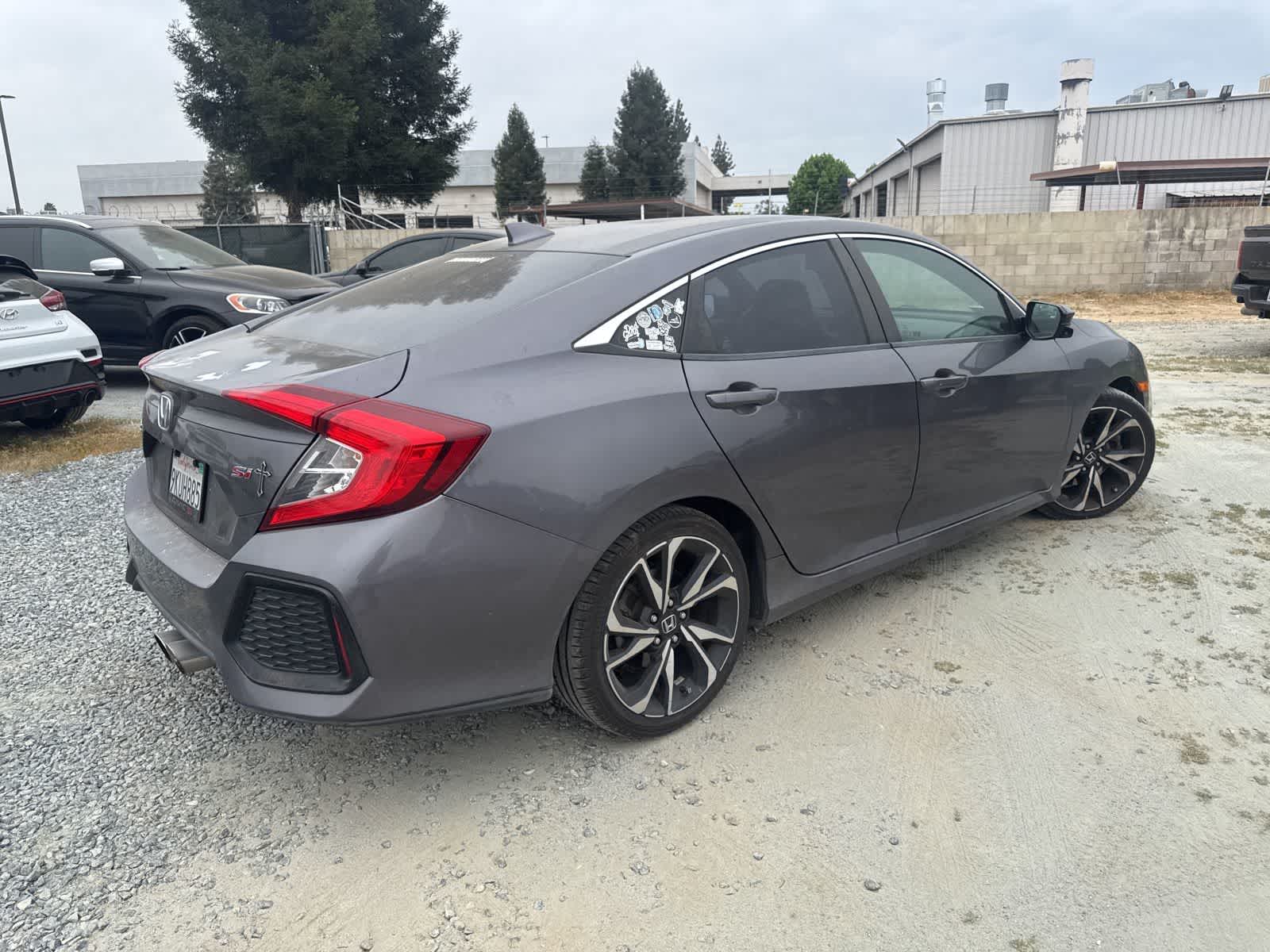 2017 Honda Civic Si photo 4