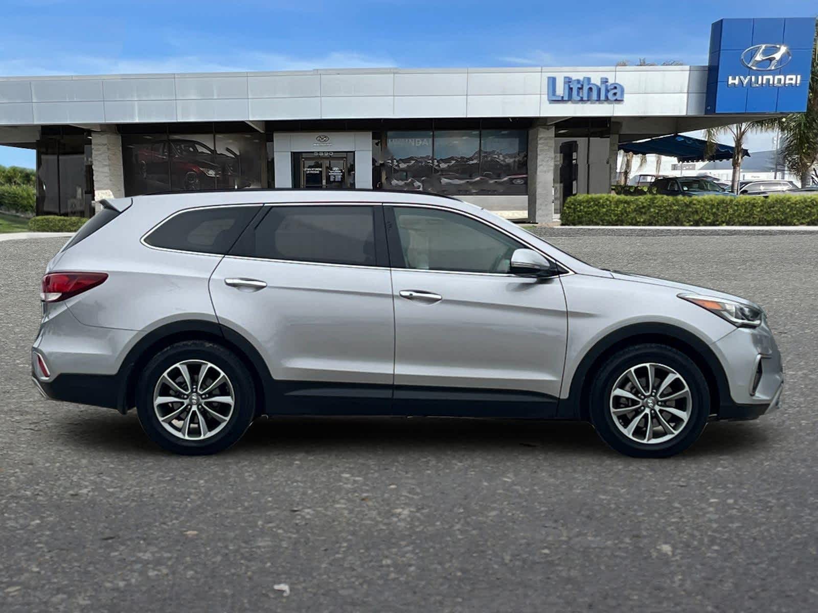 Thumbnail: 2019 Hyundai Santa Fe - 8