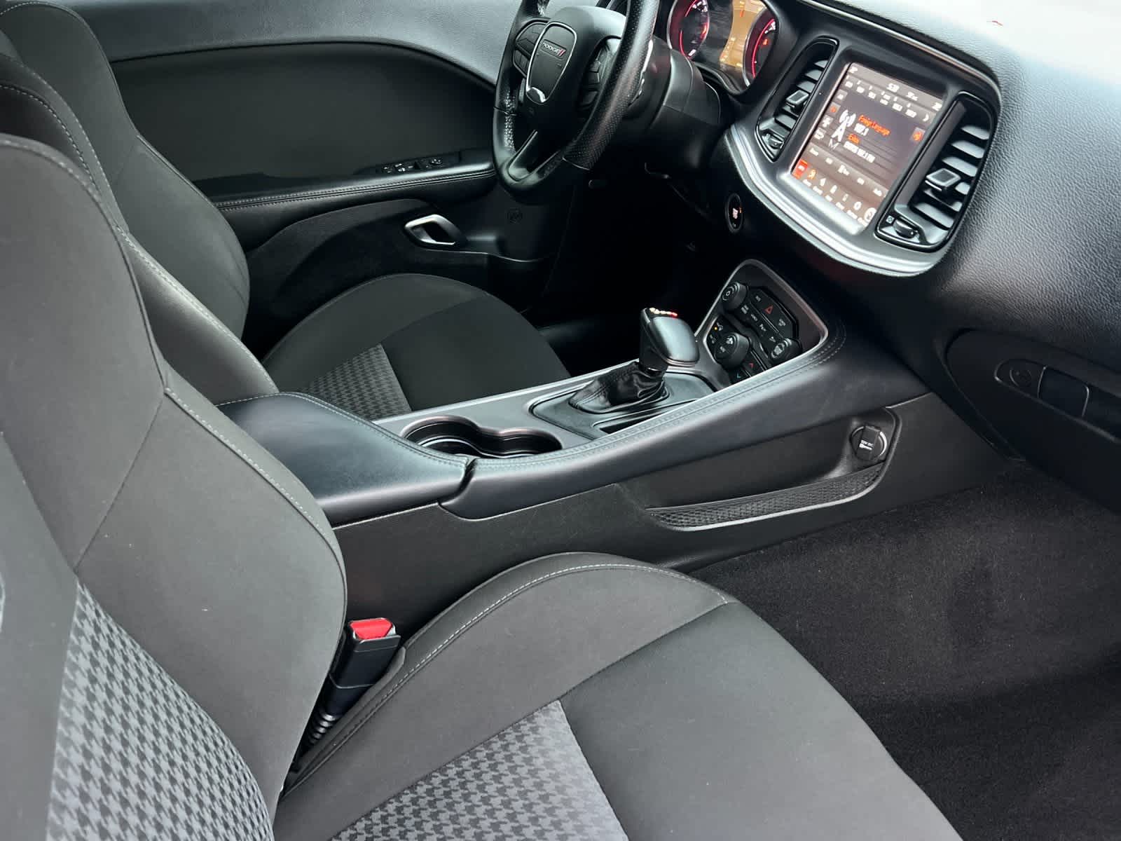 Thumbnail: 2021 Dodge Challenger - 15