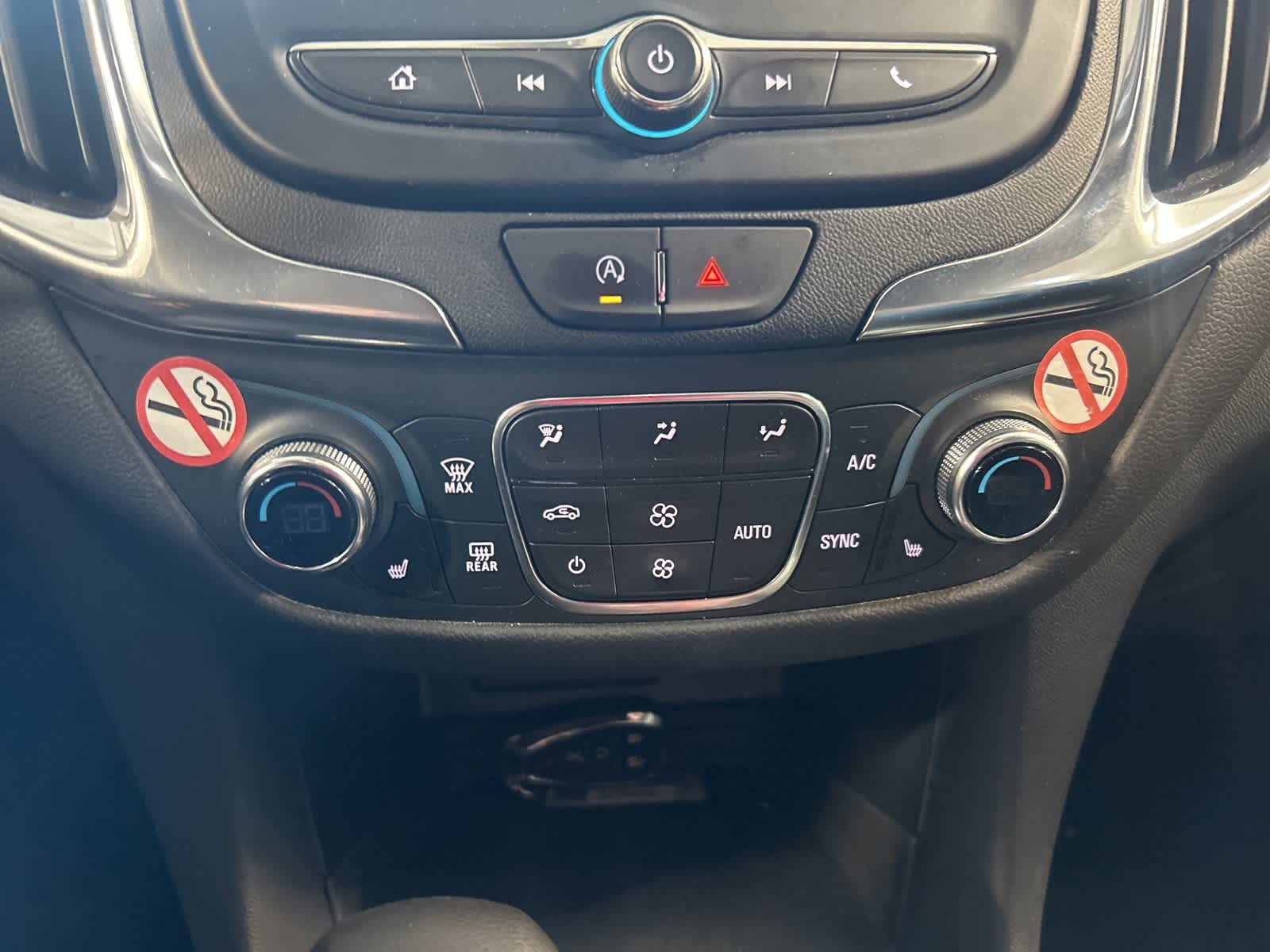 Thumbnail: 2024 Chevrolet Equinox - 29