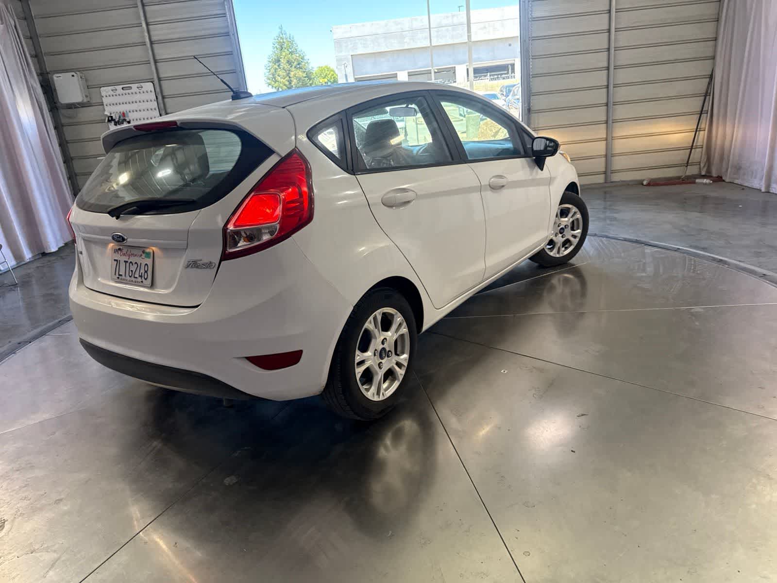 Thumbnail: 2016 Ford Fiesta - 4