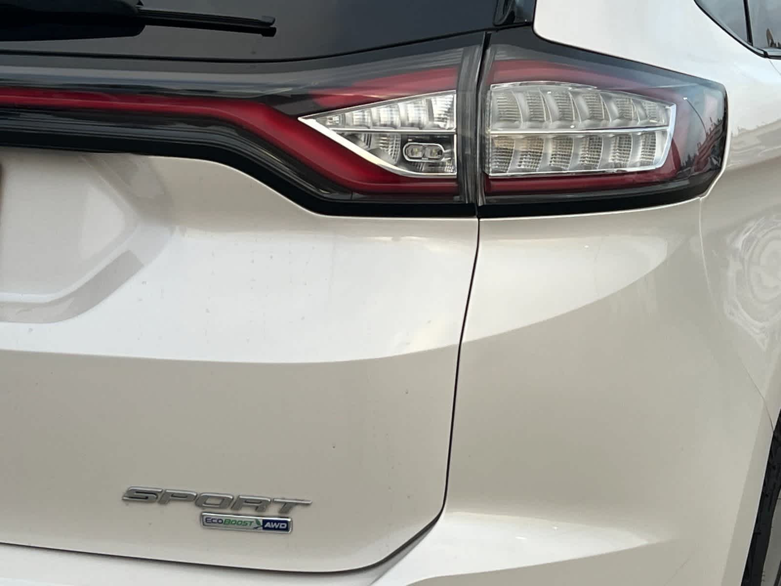 Thumbnail: 2018 Ford Edge - 28