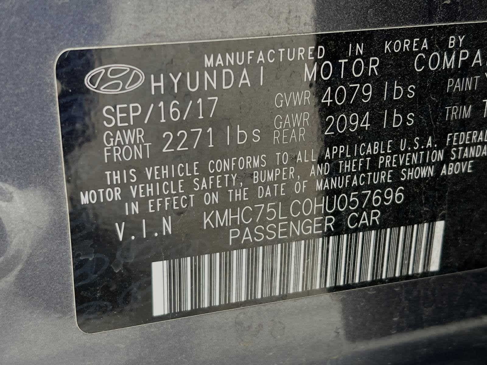 2017 Hyundai Ioniq SEL 28